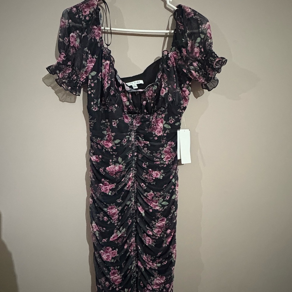 Floral ruched bodycon mini dress NWT